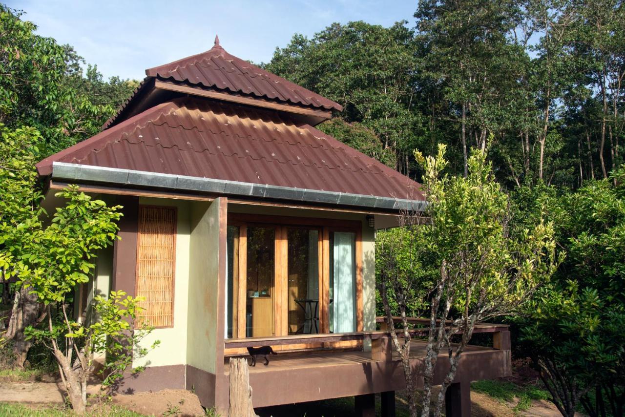Tawan Riverside Mae Wang Esterno foto