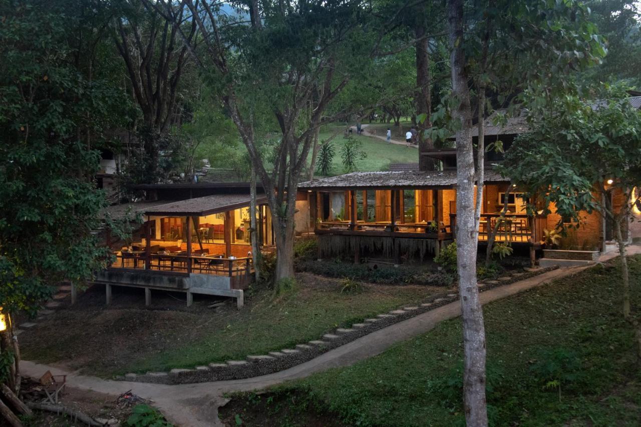 Tawan Riverside Mae Wang Esterno foto