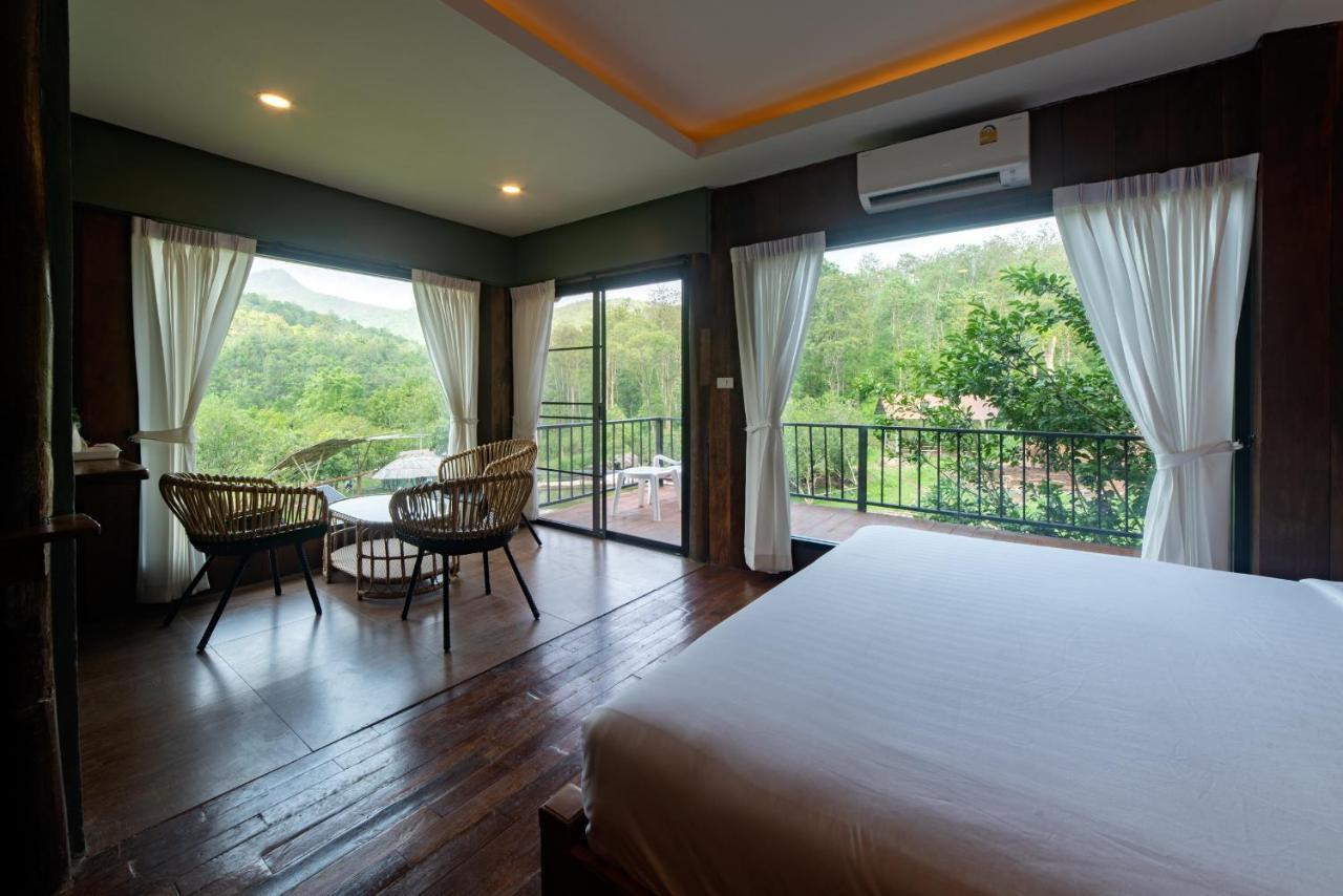 Tawan Riverside Mae Wang Esterno foto
